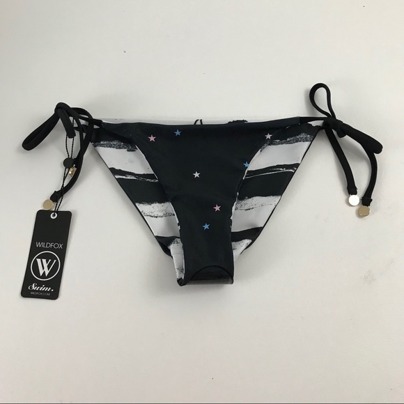 WILDFOX Reversible Stars Stripes Bikini Bottoms B2 - Picture 6 of 7